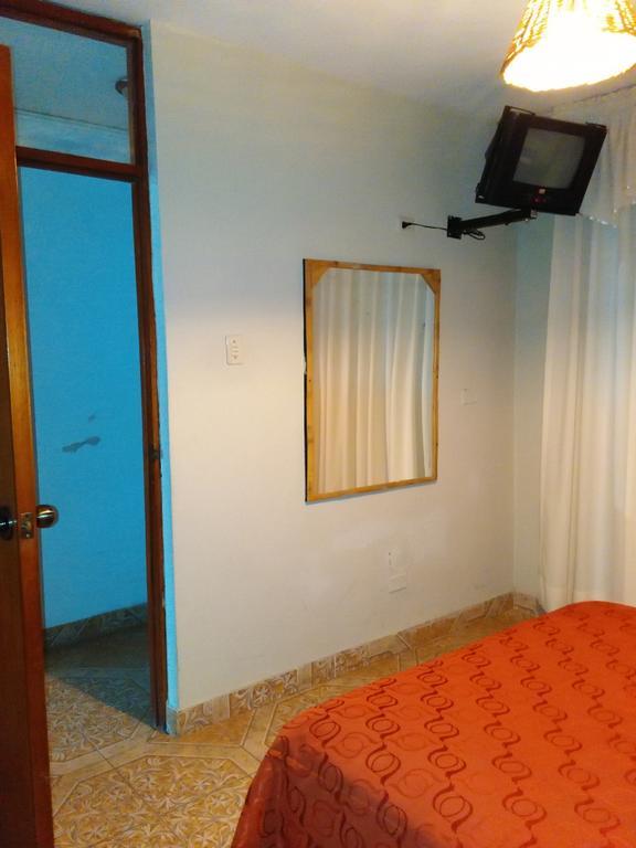 Refugio Del Pirata Hostel Paracas Ruang foto